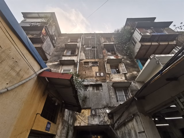 Nhiều căn hộ giảm giá. Ảnh: Phạm Hải
