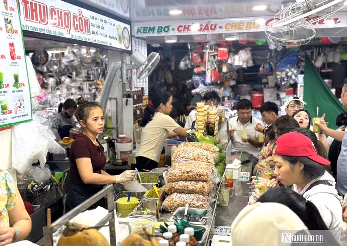 Chợ Cồn – điểm hẹn không thể bỏ qua cho những ai muốn khám phá hương vị đặc trưng của xứ Quảng.